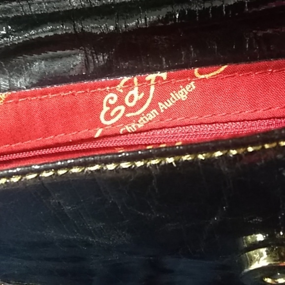 Sold - Picture 3 of 5